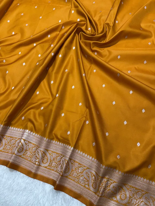 Mustard_Orange_Katan_Silk_Banarasi_Saree_With_Classic_Copper_Zari_Kalka_Bel_Border_And_Sleek_Micro_Butis