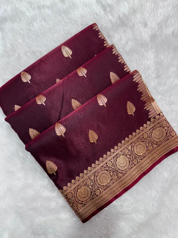 Garnet_Satin_Silk_Banarasi_Saree_With_Royal_Guldasta_Chakra_Border_And_Bold_Gold_Panna_Butis