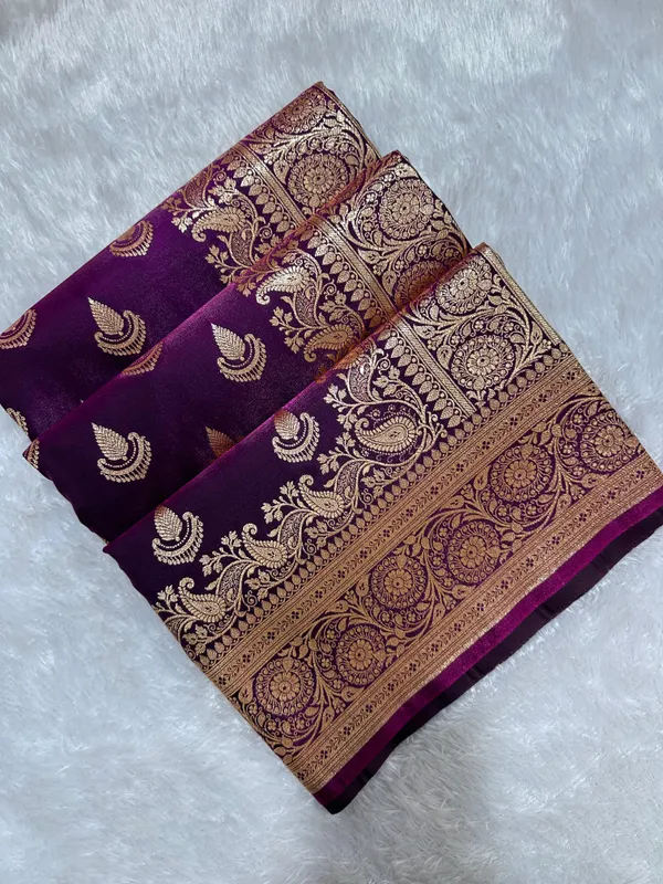 Deep_Wine_Satin_Silk_Banarasi_Saree_With_Royal_Guldasta_Chakra_Border_And_Traditional_Chand_Panna_Butis