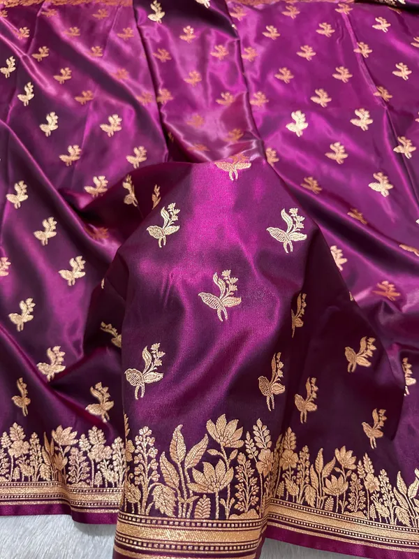 Deep_Wine_Satin_Silk_Banarasi_Saree_With_Elegant_Lotus_Bunch_Border_And_Floral_Vine_Butis