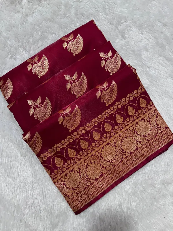 Bridal_Maroon_Satin_Silk_Banarasi_Saree_With_Royal_Floral_Jhallar_Border_And_Royal_Peacock_Paisley_Butas