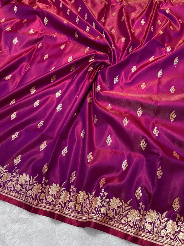 Wine_Satin_Silk_Banarasi_Saree_With_Delicate_Floral_Arch_Border_And_Bold_Gold_Panna_Butis