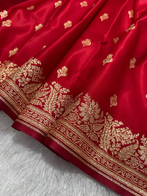 Elegant_Crimson_Red_Satin_Silk_Banarasi_Saree_With_Delicate_Floral_Arch_Border_And_Traditional_Kalka_Butis