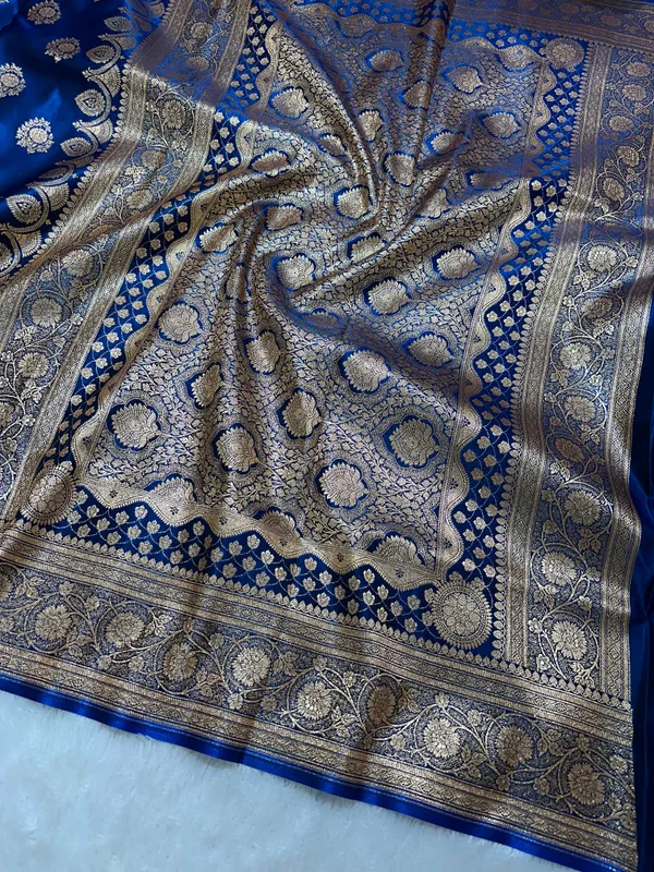 Bridal_Maroon_Satin_Silk_Banarasi_Saree_With_Royal_Floral_Jhallar_Border_And_Traditional_Kalka_Floral_Sprig_Body_Work_Copy