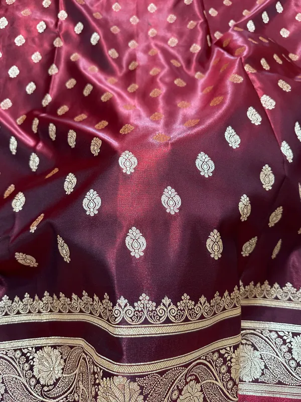 Bridal_Wine_Maroon_Satin_Silk_Banarasi_Saree_With_Royal_Meena_Floral_Border_And_Traditional_Diamond_Kalka_Butis