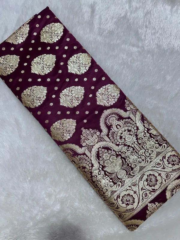 Premium_Royal_Wine_Katan_Silk_Banarasi_Saree_With_Elaborate_Kalka_Border_And_Traditional_Paisa_Butis