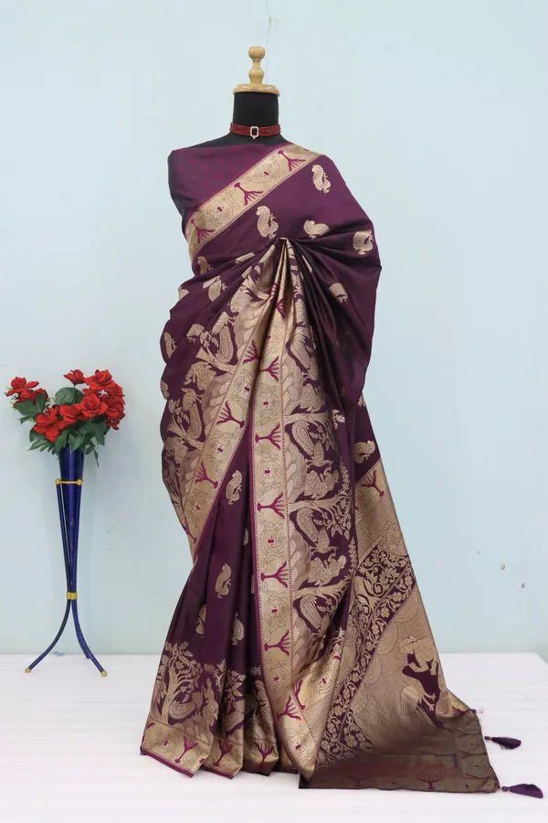 Bit_Black_Banarasi_Silk_Saree_with_Rich_Zari_Woven_Border_&_Pallu