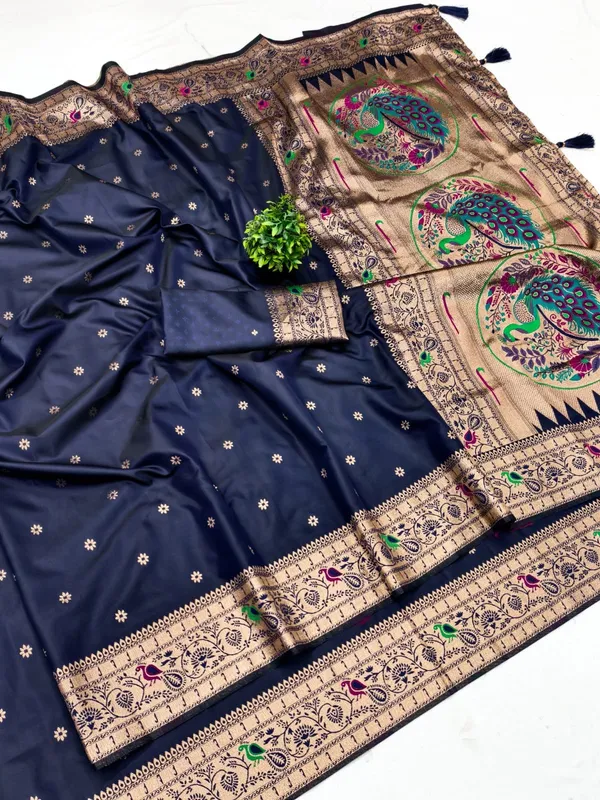 Navy_Blue_Paithani_Silk_Saree_With_Peacock_Motifs