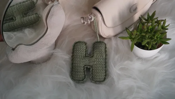 Crochet_Alphabet_Charm_H_In_Sage_Green