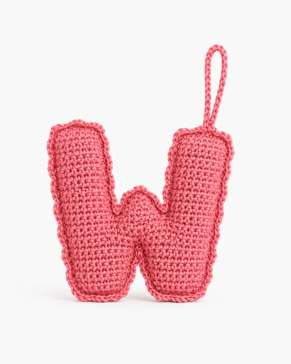 Crochet_Alphabet_Charm_W_In_Candy_Floss