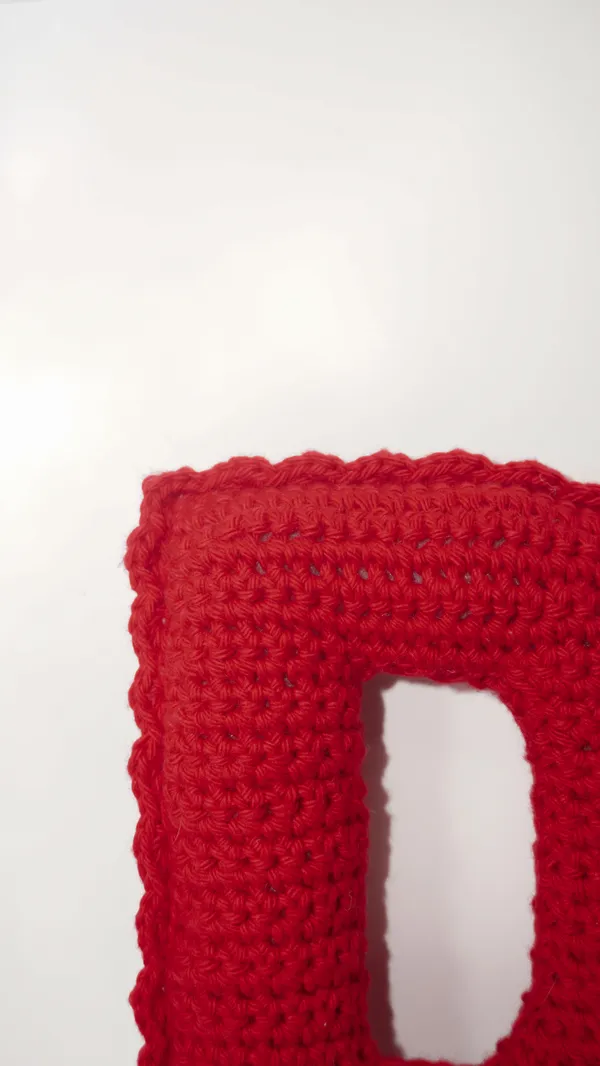 Crochet_Alphabet_Charm_D_