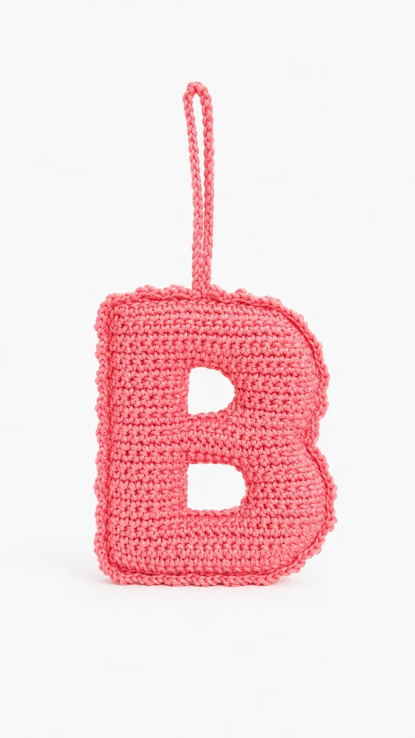Crochet_Alphabet_Charm_B_In_Candy_Floss