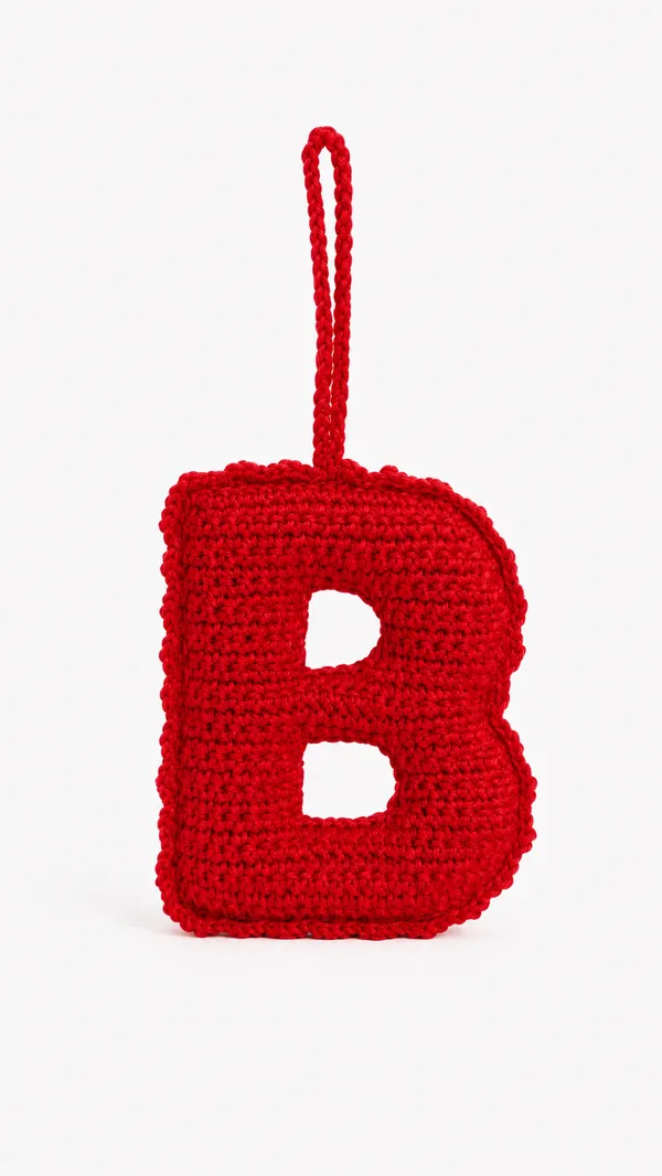 Crochet_Alphabet_Charm_B_In_Candy_Floss