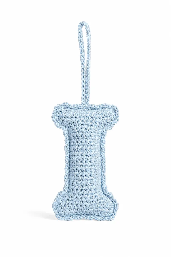 Crochet_Alphabet_Charm_I_In_Dusty_Rose