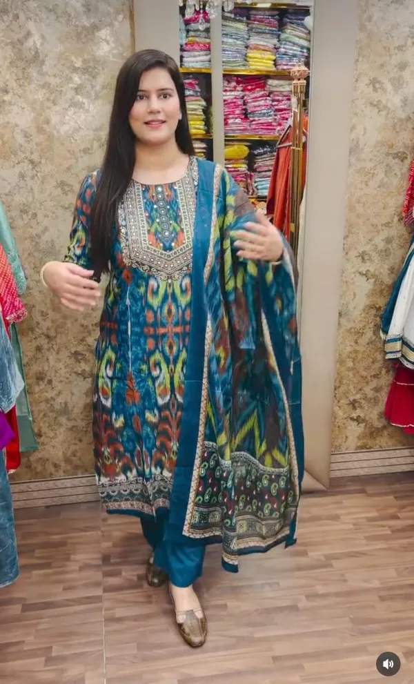 Women’s_Printed_Kurta_Pant_Set_with_Dupatta