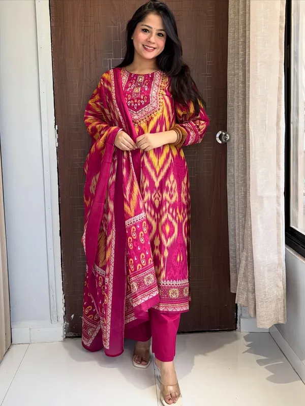 Women’s_Printed_Kurta_Pant_Set_with_Dupatta