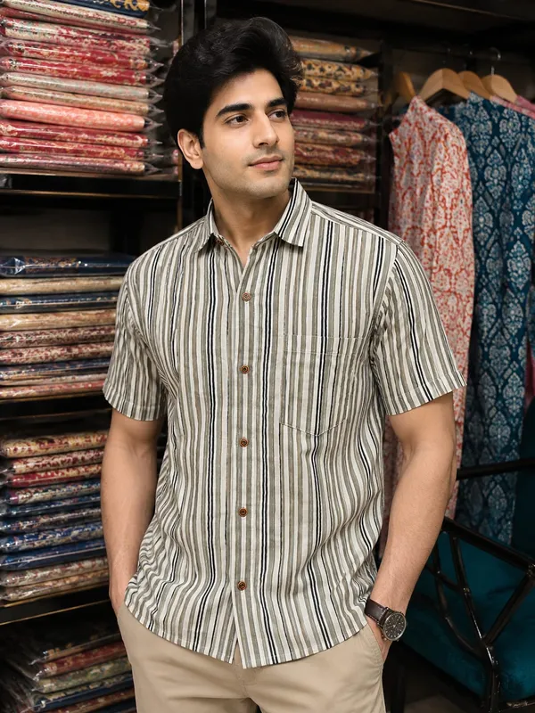 HALF_Sleeves_Shirt_For_men