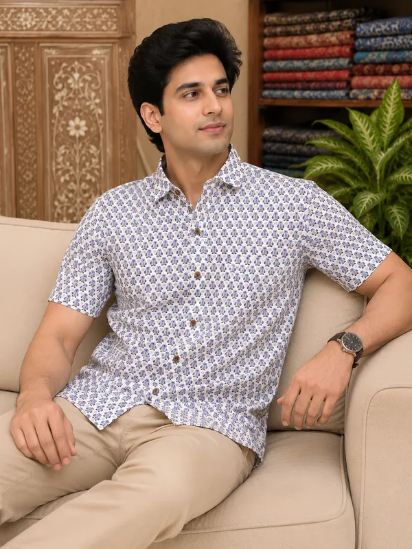 half_Sleeves_Shirt_For_men