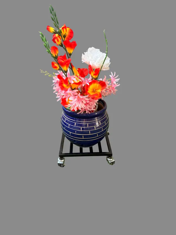 Metal_Square_Wheeled_Planter_Stand