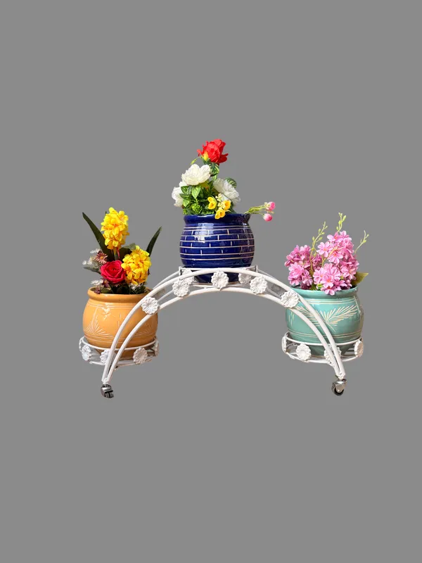 Metal_Arch_Design_3_Pot_Planter_Stand_With_Wheels