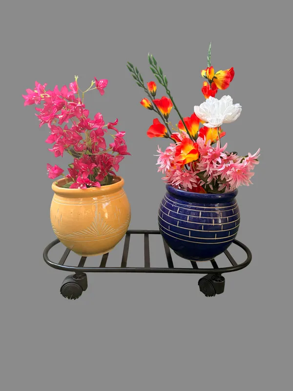 Metal_Oval_Wheeled_Planter_Stand