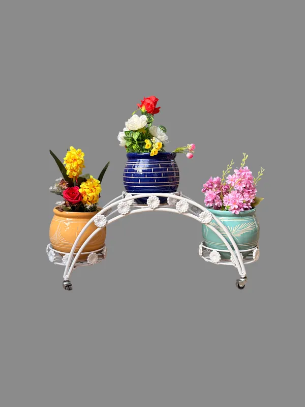 Metal_Arch_Design_3_Pot_Planter_Stand_With_Wheels