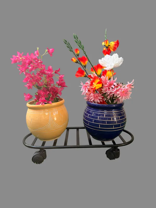 Metal_Oval_Wheeled_Planter_Stand