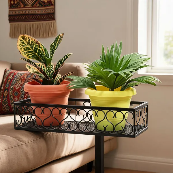 Black_Metal_Heart_Pattern_Balcony_Railing_Plant_Stand