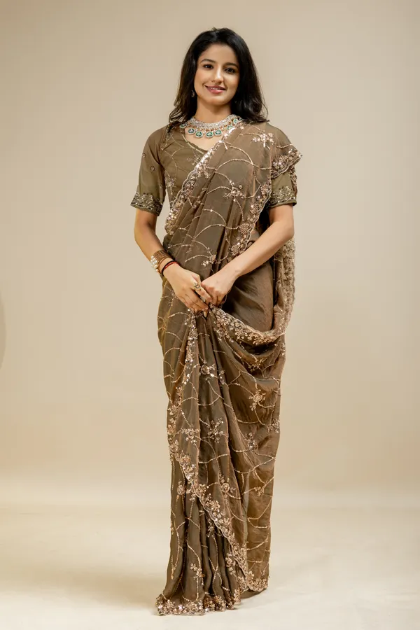 Mehendi_SareeNc_Moss_Work:_Beads_Sequence_Cutdana_Threadwork__And_Zari_Theadwork_For_Women
