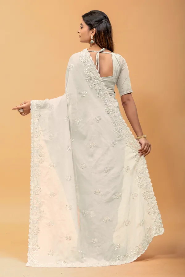 Offwhite_SareeCrunchi_Silk_Work:_Beads_Sequence_Cutdana_Threadwork__And_Zari_Theadwork_For_Women