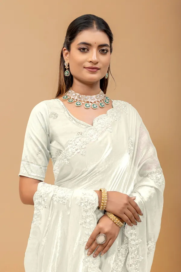 Offwhite_SareeFendi_Silk_Work:_Beads_Sequence_Cutdana_Threadwork__And_Zari_Theadwork_For_Women