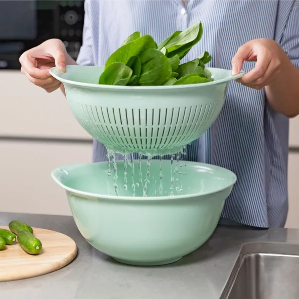 Yoko_Bowl_And_Colander_Set