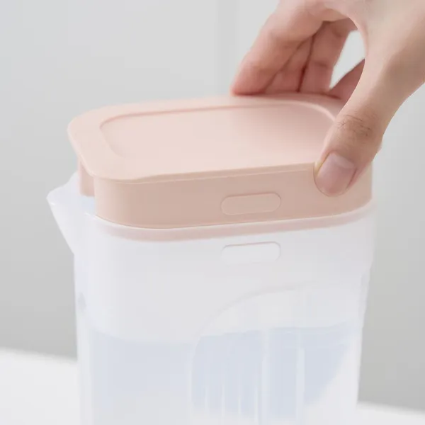Kita_Bold_Water_Bottle