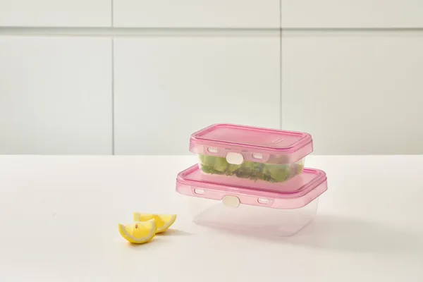 Hokkaido_Push_Button_Food_Container