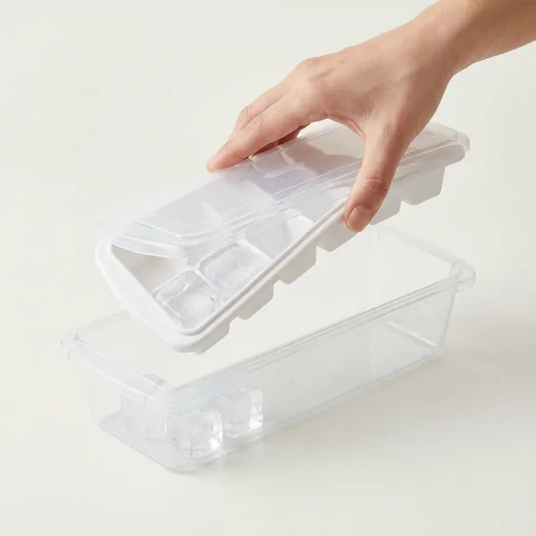 Kari_Ice_Tray_12_Slots_With_Storage_Box
