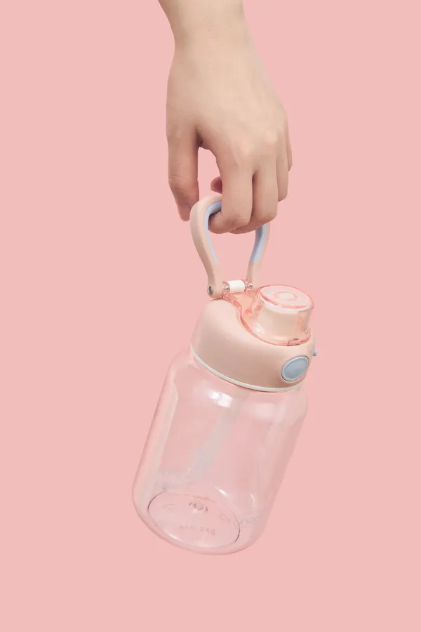 Kita_Gummy_Water_Bottle