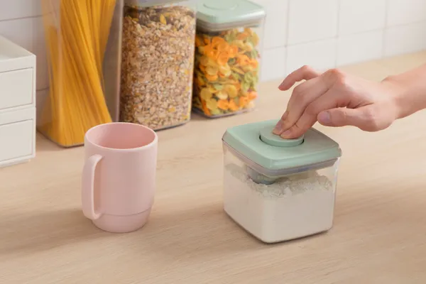 Hokkaido_Dry_Food_Container