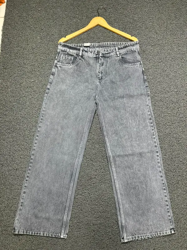 Grey_3/1_Cotton_Non_Stretchable_Straight_Fit_Jeans_For_Men