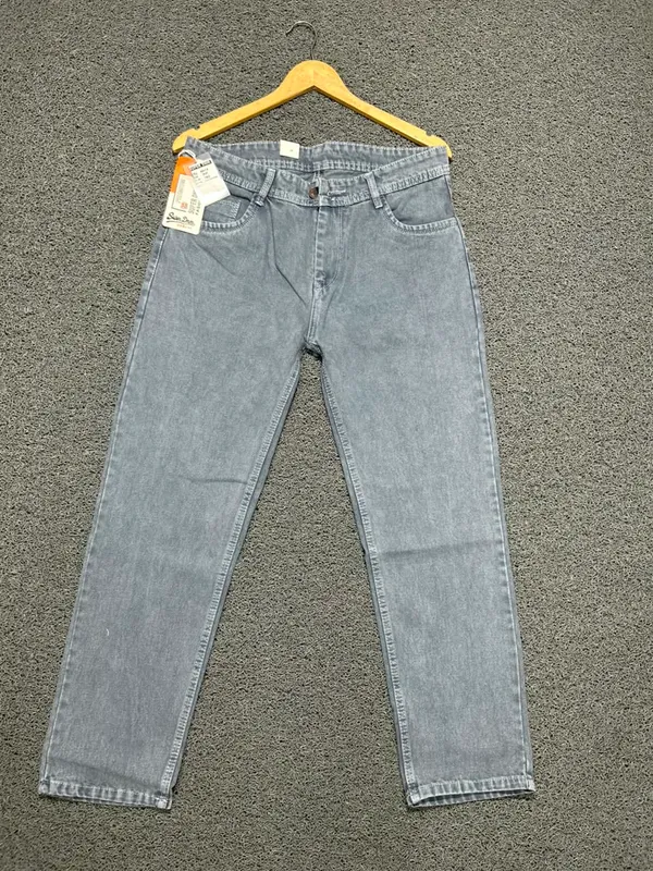 Grey_3/1_Cotton_Non_Stretchable_Straight_Fit_Jeans_For_Men