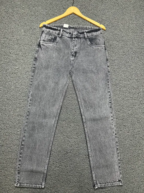 Grey_3/1_Cotton_Non_Stretchable_Straight_Fit_Jeans_For_Men