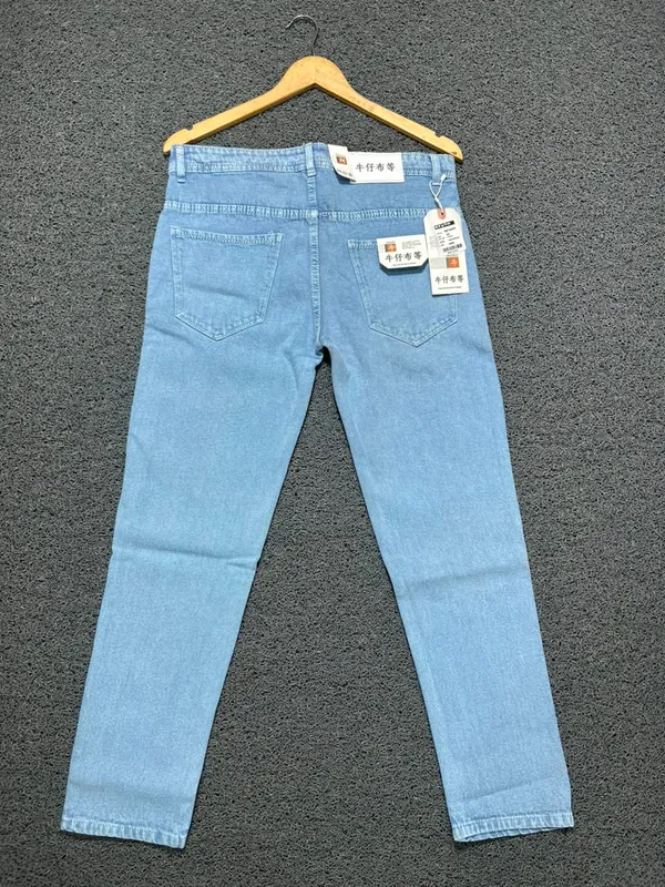 Light_Blue_Denim_Jeans_For_Men