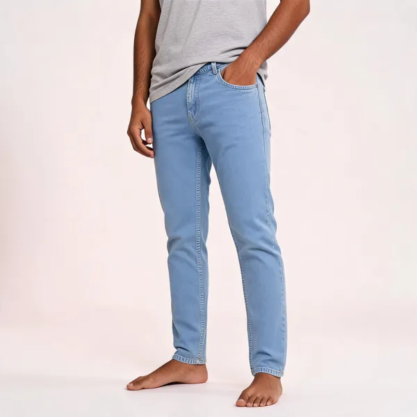 Light_Blue_Denim_Casual_Fit_Jeans_For_Men