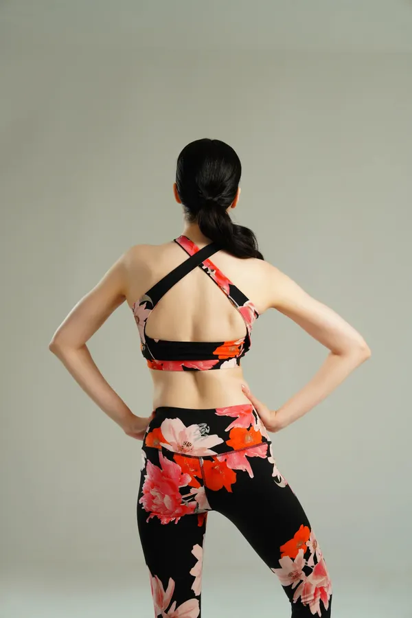 Black_And_Red_Nylon_90%,_Spandex_10%_Floral_Print_Bottom_For_Women