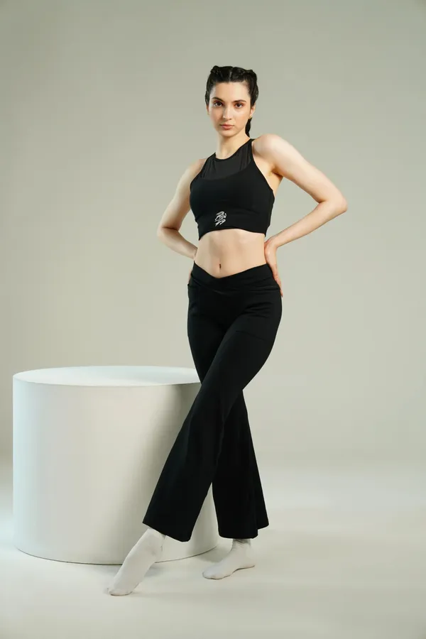Black_Nylon_90%,_Spandex_10%_Mesh_Crop_Top_Flare_Pant_Combo_For_Women