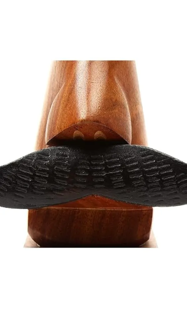 Wood_Natural_Nose_Shaped_Spectacle_Holder_Stand