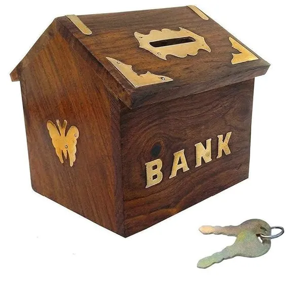 Wood_Hut_Shape_Brown_Money_Bank