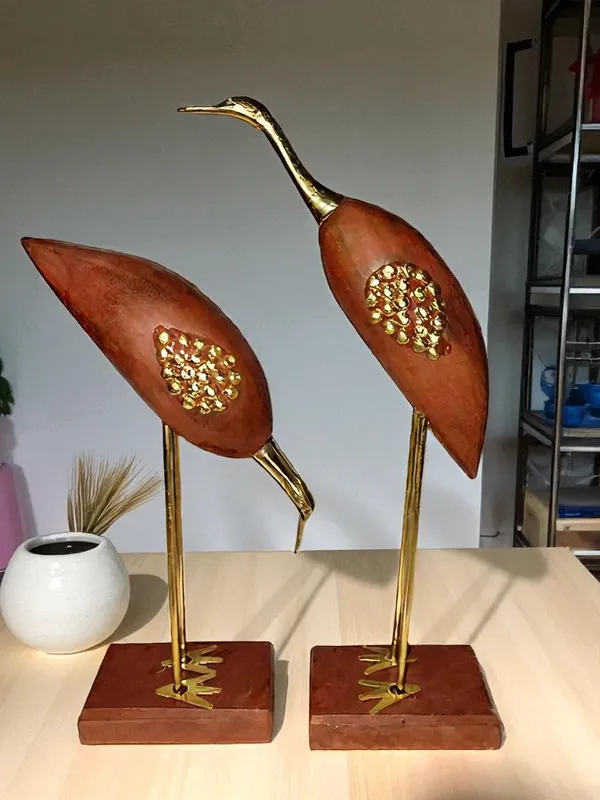 Wood_Brass_Swan_Pair_Figurine