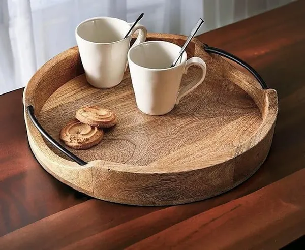 Wood_And_Iron_Natural_Round_Serving_Tray_With_Iron_Rim