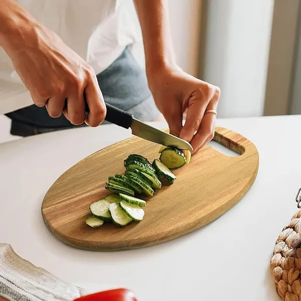 Wood_Modern_Oval_Natural_Chopping_Board