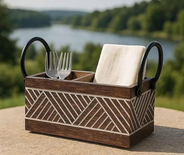 Mango_Wood_And_Iron_Geometric_Carved_Cutlery_Holder_With_Handles